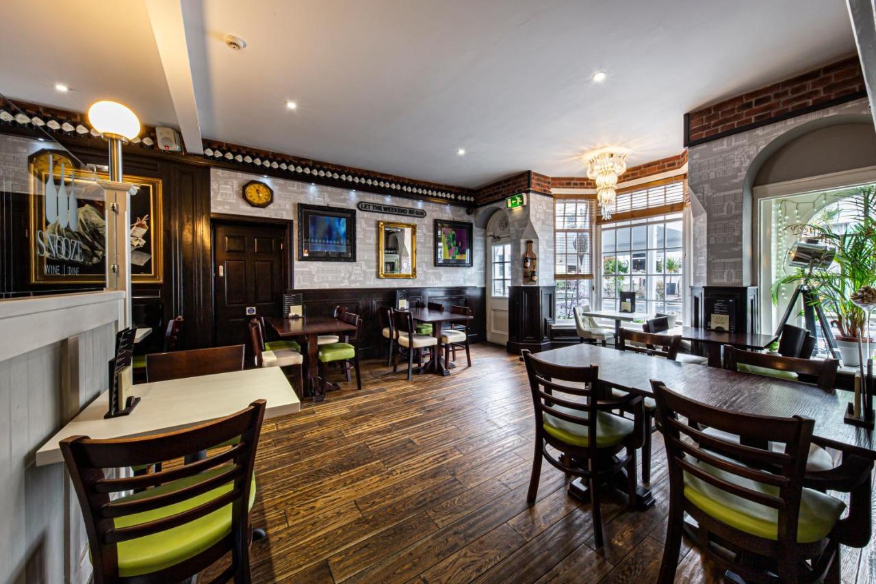 Snooze Bed & Breakfast Llandudno Ngoại thất bức ảnh